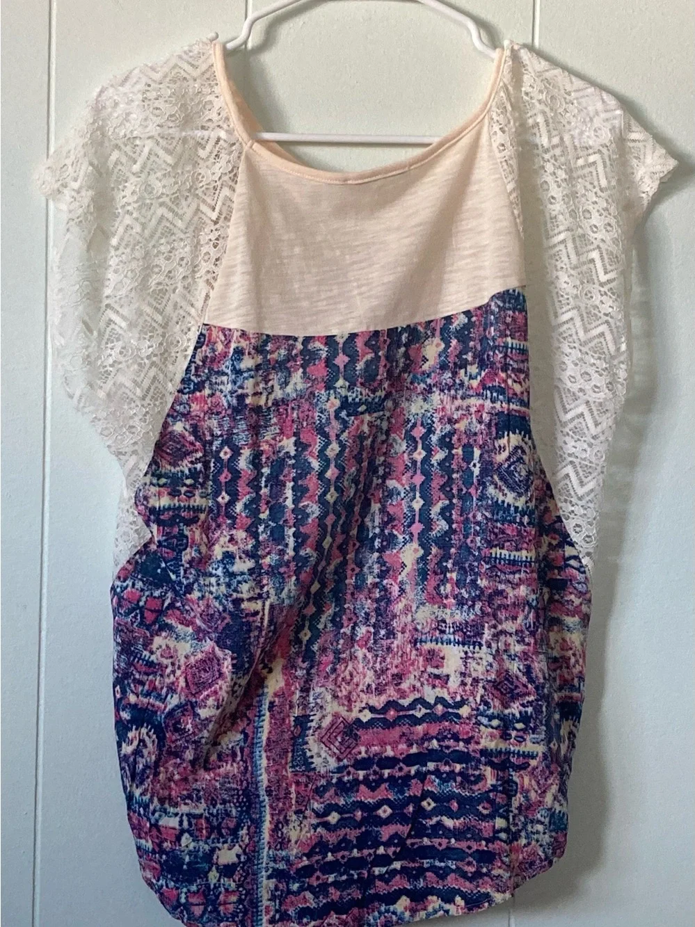 Miss Me SZ L Cream Embroidered Lace-Sleeve Boho Top short sleeve Beautiful